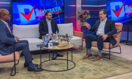 ADOSEA y ADIE abogan por regulaciones más justas de paneles solares en República Dominicana