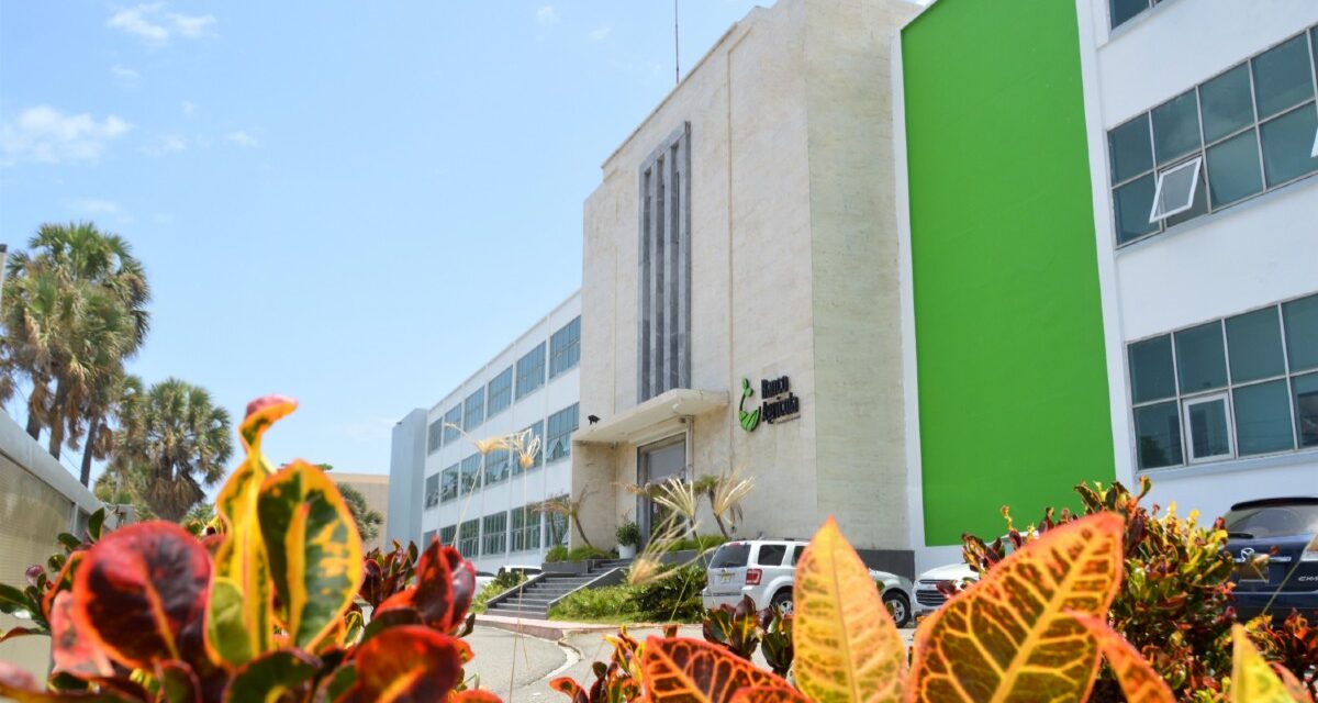 Amarante Baret insta a investigar sobre malversación de préstamos del Banco Agrícola