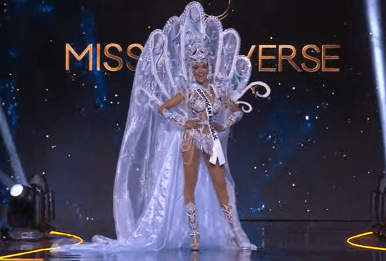 VIDEO: Celinee Santos brilla en la preliminar de Miss Universo