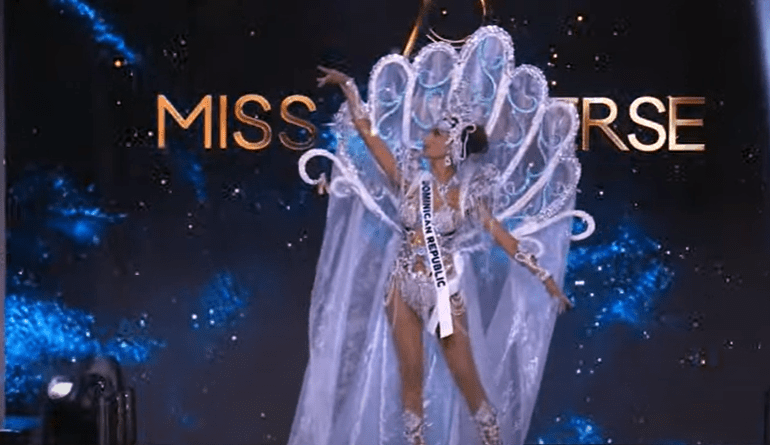 Celinee Santos se convirtió en la "Reina del Mar Caribe"
