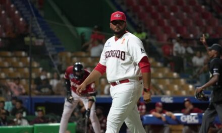 Cuevas destaca determinación y consistencia de lanzadores del Escogido