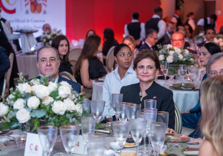 La Cámara de Comercio de España celebra 100 abriles en República Dominicana