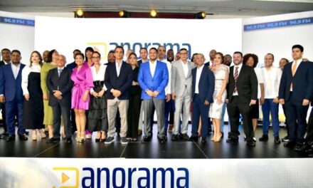 Grupo Panorama Media y SD Media relanzan emisora ​​Panorama FM 96.9 con grandes líderes de la comunicación dominicana