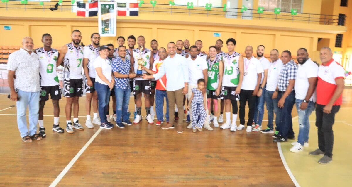 Monte Plata anhelo la Copa Regional de Voleibol Superior del Este