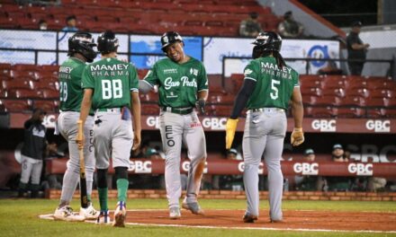 Las Estrellas propinan paliza a los Gigantes