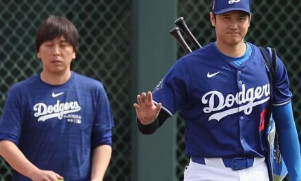 Ohtani pide a su exintérprete tarjetas de béisbol por valía de 325.000 dólares