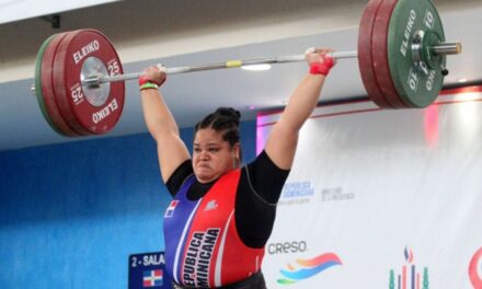 Verónica Saladín desafía agravio y se resiste retiro mancuerna