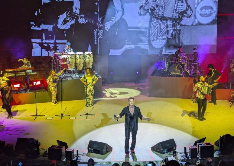 Carlos Vives hizo prorrumpir Altos de Chavón luego de 9 abriles sin aparecer en RD