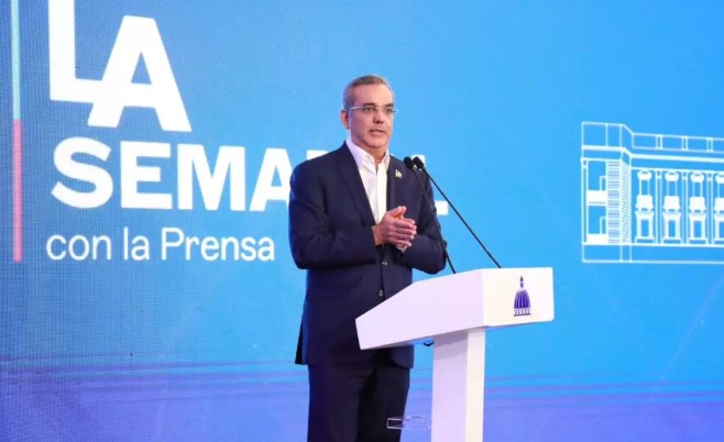Abinader inicia construcción del Teleférico Santo Domingo Oeste