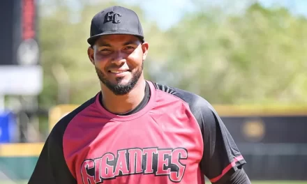 Carlos Franco y Willy Peralta, electos MVP de Semana en LIDOM