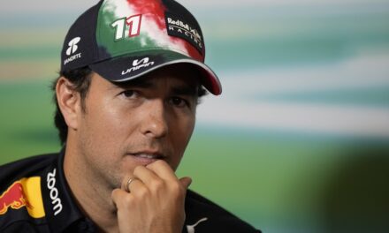 Red Bull anuncia la marcha de ‘Checo’ Pérez, que no seguirá en 2025