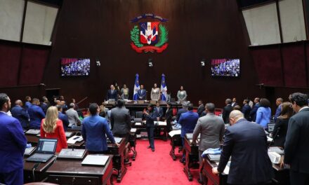 Diputados aprueban acuerdo sin visas para diplomáticos con Bolivia