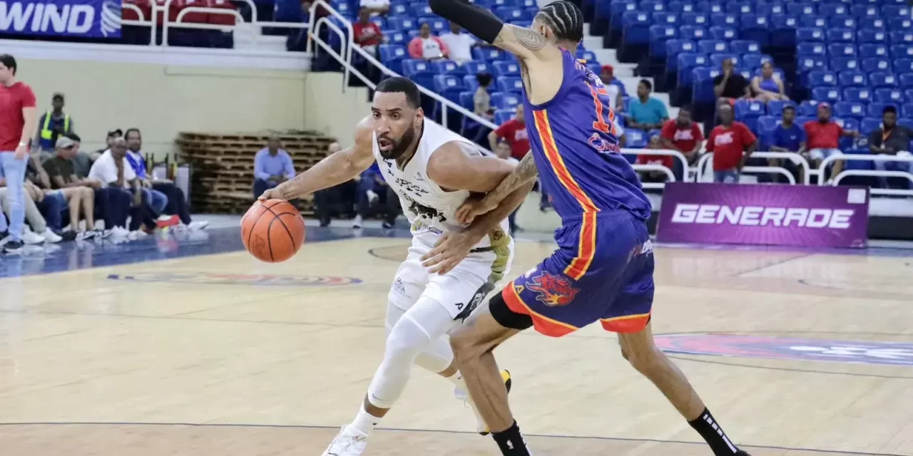 Juan Guerrero electo como el mejor participante de baloncesto en el país