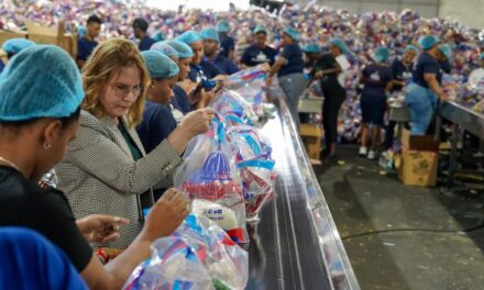 Plan de Asistencia Social alega a damnificados por inundaciones en República Dominicana