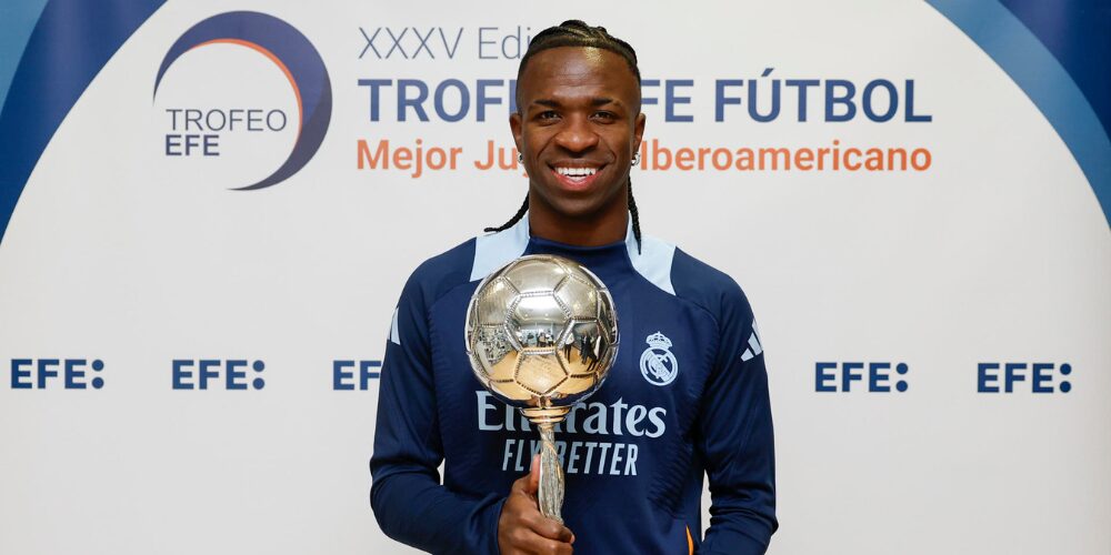 Vinicius recibe premio al mejor componente Iberoamericano 2024