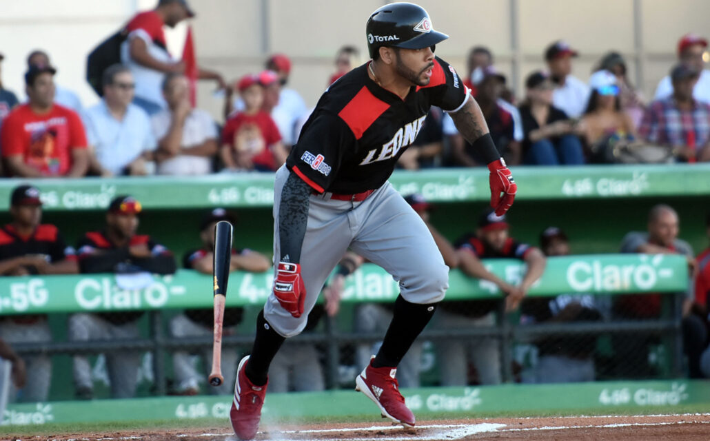 Pham y Agrazal, nuevos refuerzos del Escogido