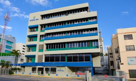 Pensionados y jubilados estatales tendrán viejo cobertura y beneficios en servicios de vitalidad, a través de resolución del SISALRIL