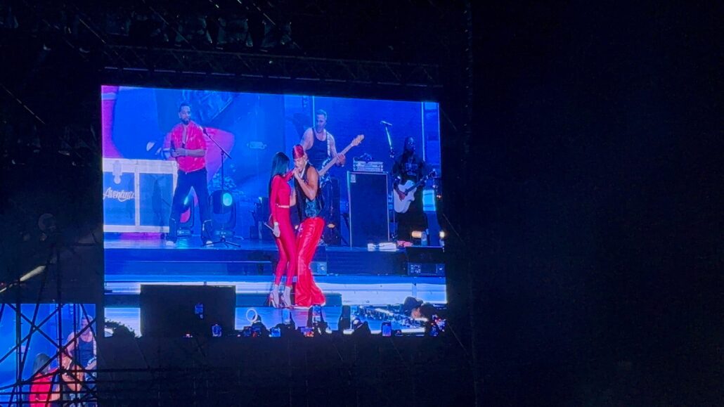 Aventura cierra con éxito su 3er concierto; Yailin la Más Viral, la gran sensación de la confusión