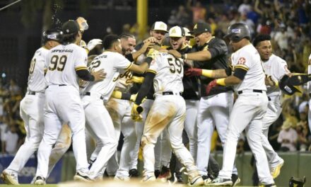 Las Águilas empatan en primero con las Estrellas al vencerlas 6-5