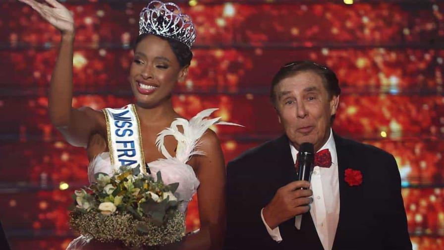 Azafata de 34 primaveras es la nueva Miss Francia, siendo la de veterano vida en obtener el galardón