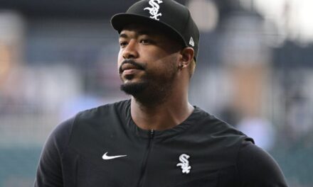 Eloy Jiménez acuerda arreglo de Ligas Menores con los Tampa Bay Rays