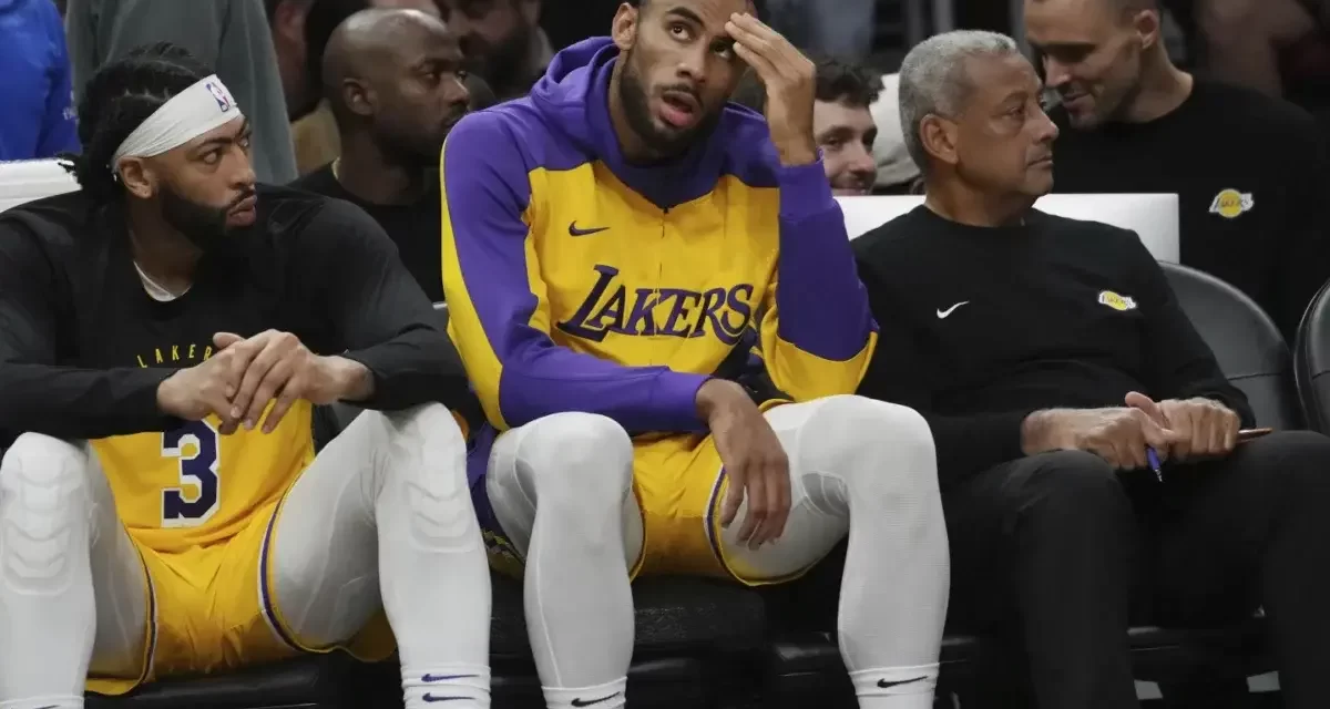 Lakers han perdido sus últimos 2 partidos por un total combinado de 70 puntos