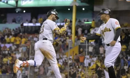 Jonathan Villar pega jonrón en triunfo de Águilas frente a Estrellas que bajan del primero