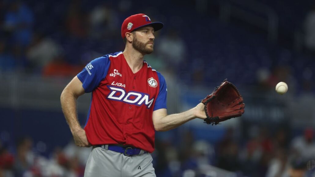 Brooks Hall abrirá por el Escogido delante Lara en la Serie del Caribe