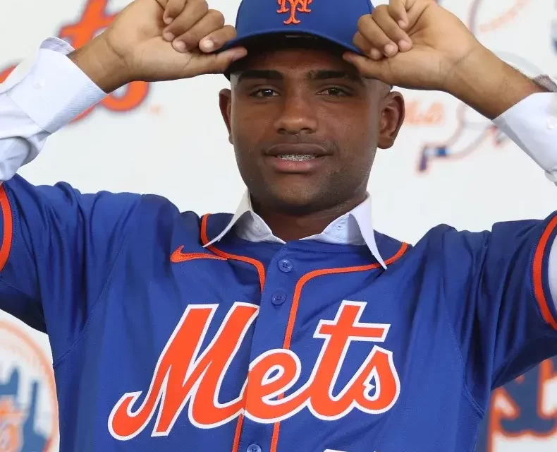 Novatos RD se convierten millonarios del béisbol