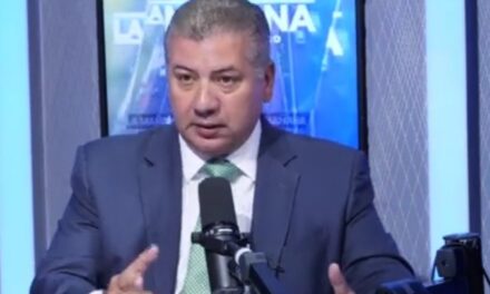 César Fernández dice que la muchedumbre ve a Omar Presidente del país