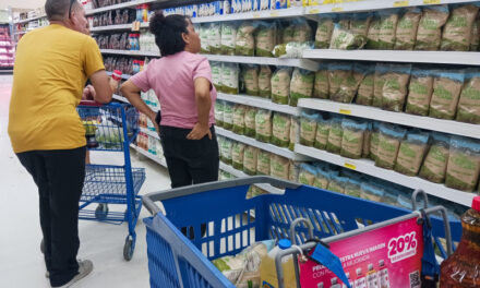 Los precios de los alimentos siguen altos y los comerciantes se ven afectados por las bajas ventas