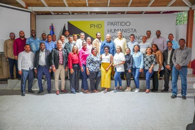 PHD realiza reunión de líderes para preparar el Plan Operativo 2025