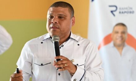 Diputado Ramón Raposo desarrollará “Ruta de Reyes” en barrios de SDN