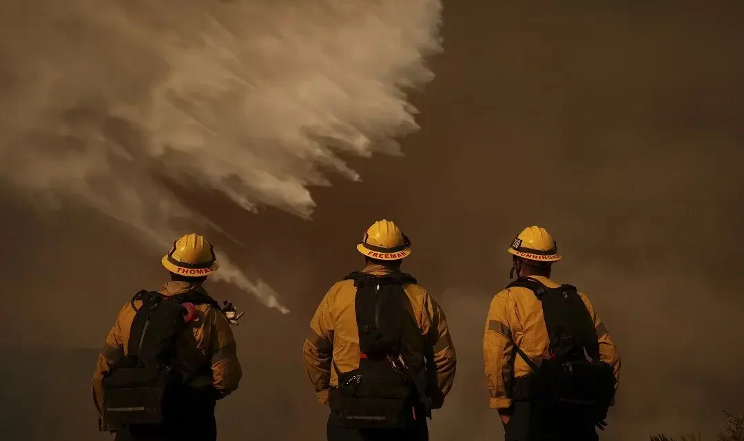 NBA dilación Lakers y Clippers reanuden juegos el lunes en medio de incendios