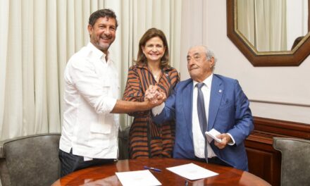 Air Europa patrocina a la selección de fútbol de República Dominicana
