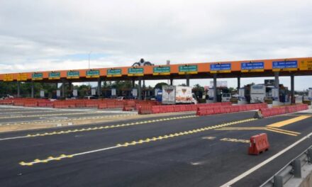 Ciudadanos expresan preocupación por aumento de peajes y caída de servicios básicos