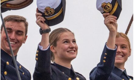 Se despiden de la princesa Leonor entre lágrimas, sonrisas y mucha emoción
