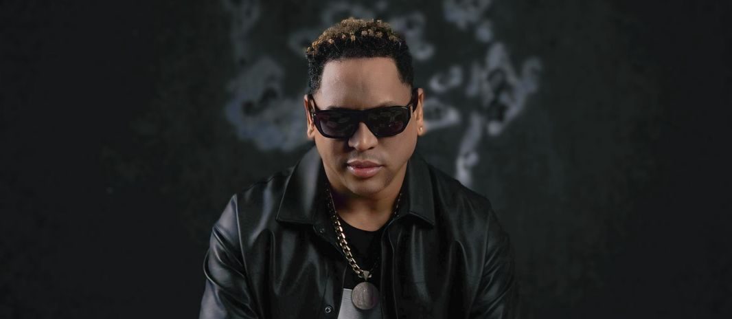 Kalimete presenta su nuevo éxito «Hoy quiero beber» con Chimbala