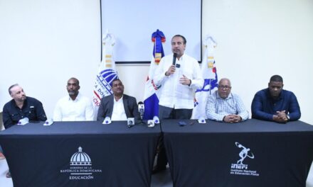 Alberto Rodríguez Anuncia Remodelación Del Estadio La Normal Y Construcción De Un Techado En El Liceo Juan Pablo Duarte