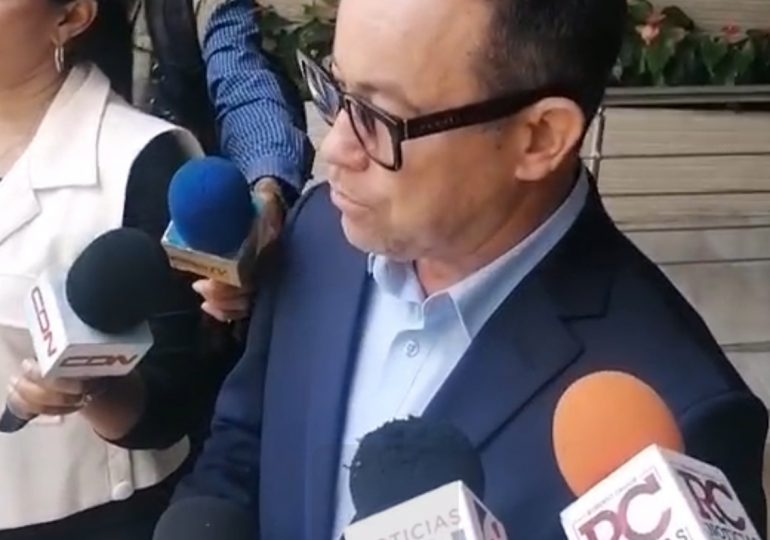 PRM responde al PLD después de denunciar presuntas irregularidades en la entrega de bonos navideños