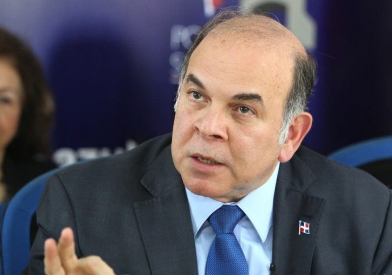 Pelegrín Castillo advierte sobre riesgos a la soberanía franquista en acuerdo de tráfico sutil con EE.UU.