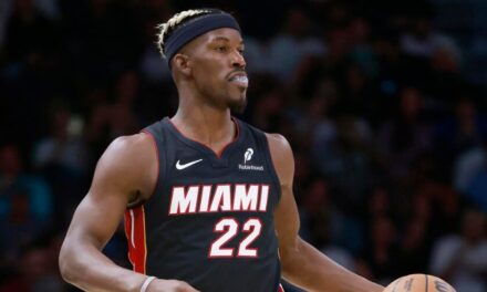 Los Miami Heat Suspenden Por Dos Partidos Más A Jimmy Butler