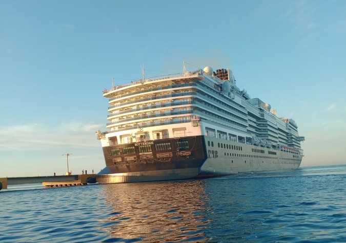 Presidente Abinader celebra crecimiento del turismo de cruceros en Pedernales