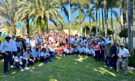 Abel Martínez pica la primera piedra para 2028