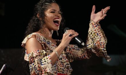 Luna Manzanares conquistó el corazón de los dominicanos