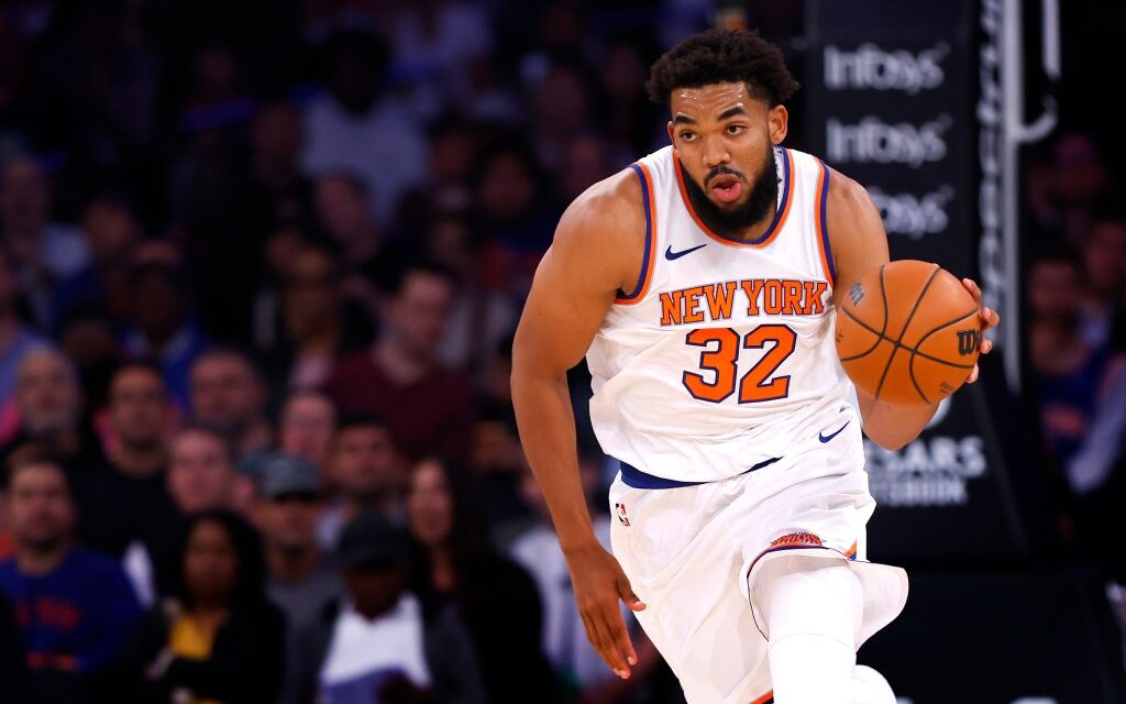 Brunson lidera con 44 puntos y Towns aporta 30 en elocuente trofeo de Knicks sobre Bucks