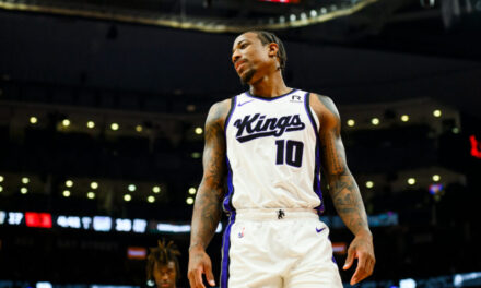 DeRozan lidera a los Kings en trofeo 123-118 sobre el Heat en doble prórroga