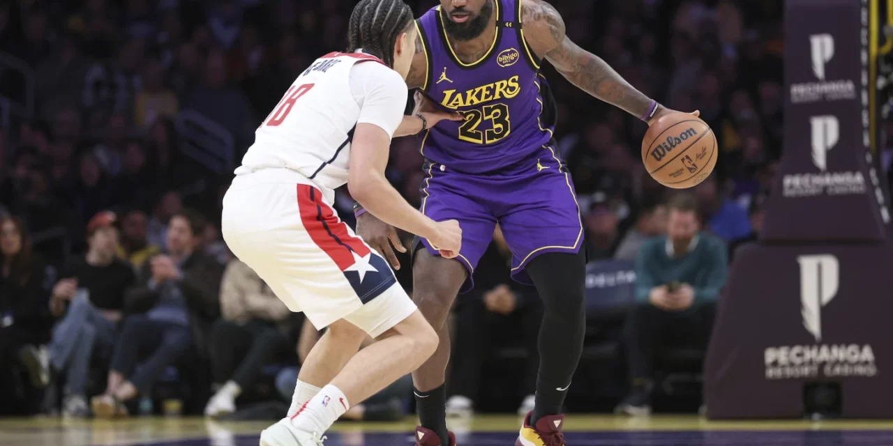 Jokic y LeBron logran un triple-doble; Towns encesta 25 puntos en triunfo Knicks