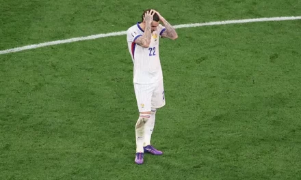 Condenan a 6 meses de mazmorra a la mujer que acusó de violación al futbolista Theo Hernández por denuncia falsa