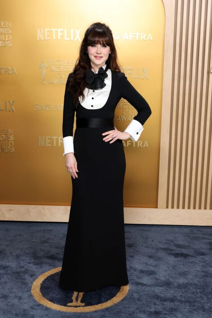 Glamour y elegancia desbordantes, comience los premios SAG 8 alfombra Glamour y elegancia desbordantes, comience la alfombra de los premios SAG | Último minuto